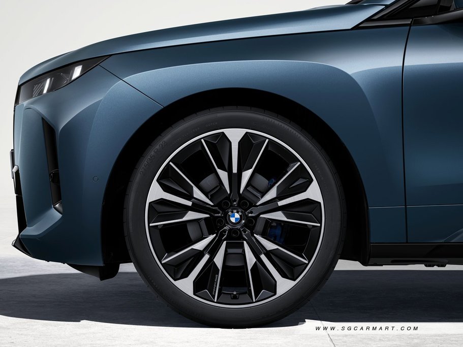 https://i.i-sgcm.com/new_cars/cars/12836/12836_g119