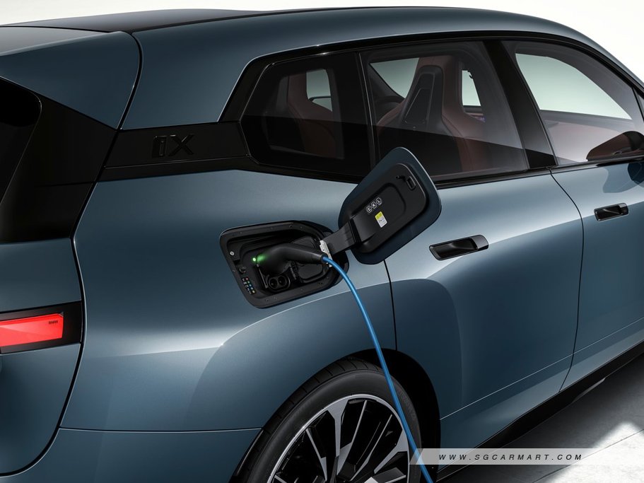 https://i.i-sgcm.com/new_cars/cars/12836/12836_g125