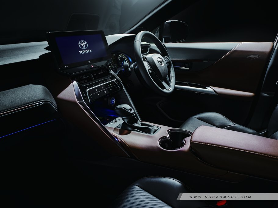 https://i.i-sgcm.com/new_cars/cars/12837/12837_g10