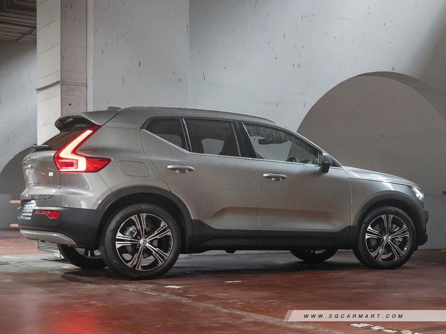 https://i.i-sgcm.com/new_cars/cars/12842/12842_g10