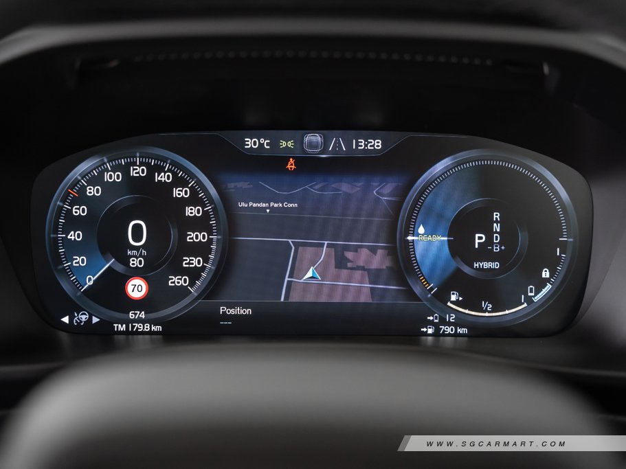 https://i.i-sgcm.com/new_cars/cars/12842/12842_g24