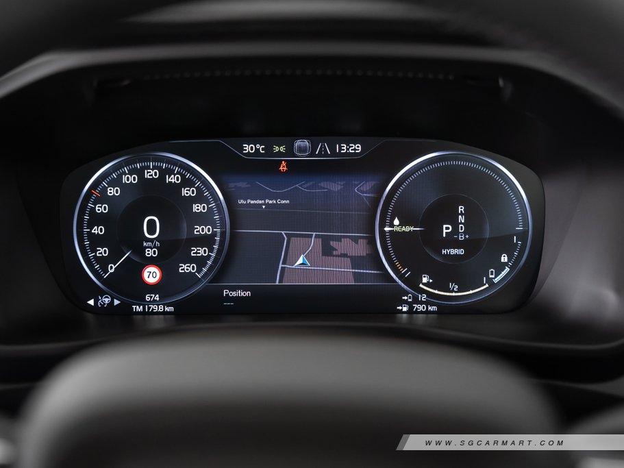 https://i.i-sgcm.com/new_cars/cars/12842/12842_g27