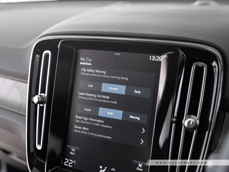 https://i.i-sgcm.com/new_cars/cars/12842/12842_g37