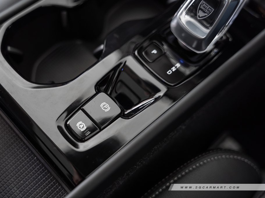 https://i.i-sgcm.com/new_cars/cars/12842/12842_g51