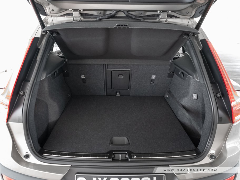 https://i.i-sgcm.com/new_cars/cars/12842/12842_g62