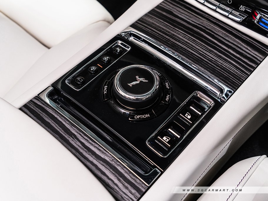 https://i.i-sgcm.com/new_cars/cars/12844/12844_g41