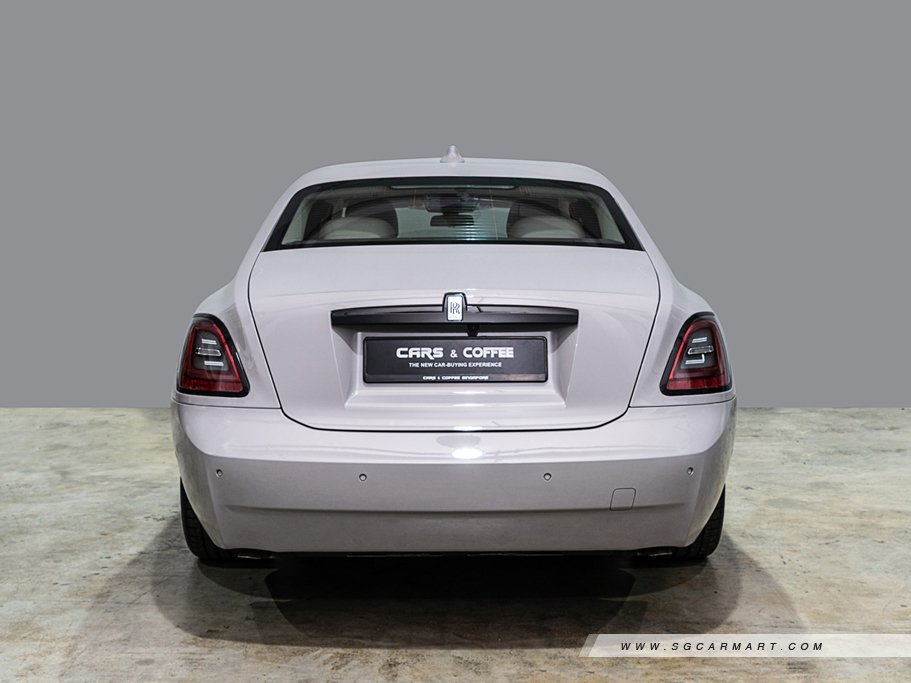 https://i.i-sgcm.com/new_cars/cars/12844/12844_g6
