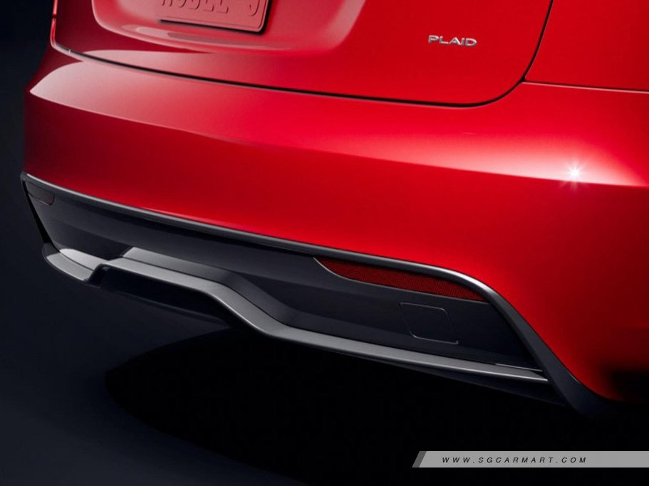 https://i.i-sgcm.com/new_cars/cars/12848/12848_g7