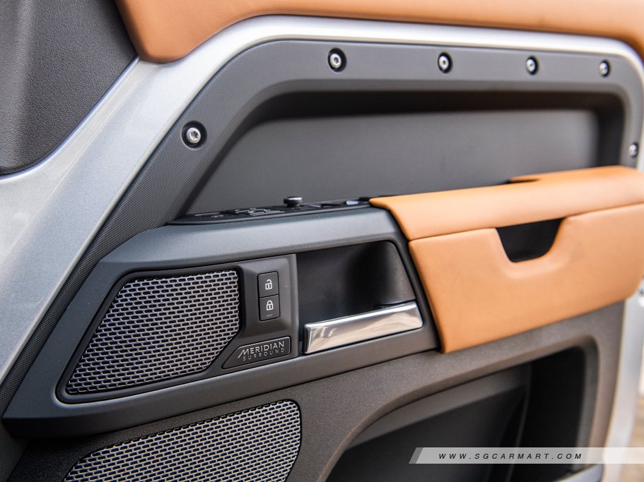 https://i.i-sgcm.com/new_cars/cars/12851/12851_g35