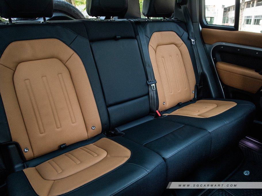 https://i.i-sgcm.com/new_cars/cars/12851/12851_g39