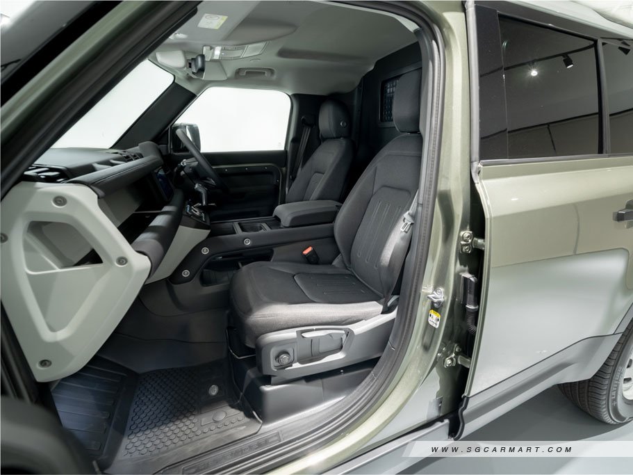 https://i.i-sgcm.com/new_cars/cars/12851/12851_g59