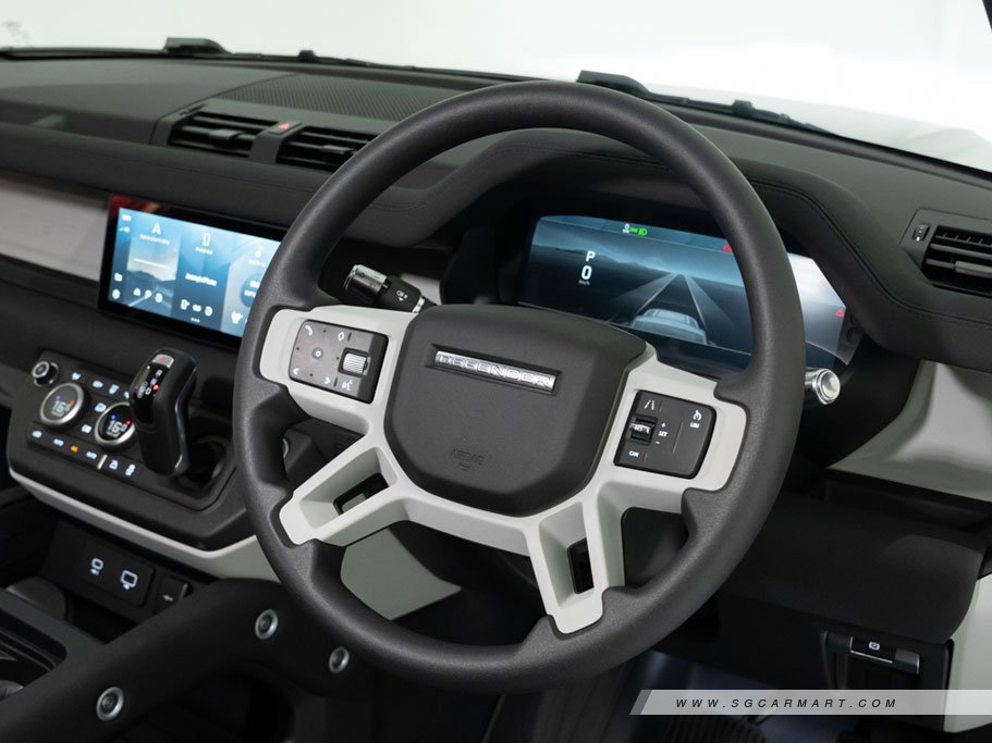 https://i.i-sgcm.com/new_cars/cars/12851/12851_g61