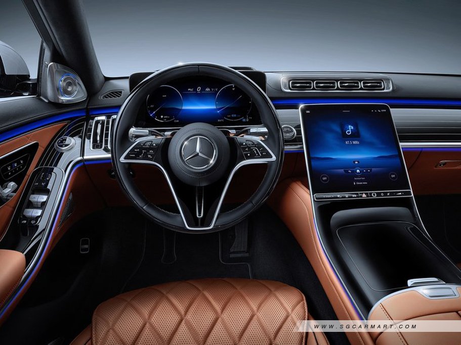 https://i.i-sgcm.com/new_cars/cars/12853/12853_g22