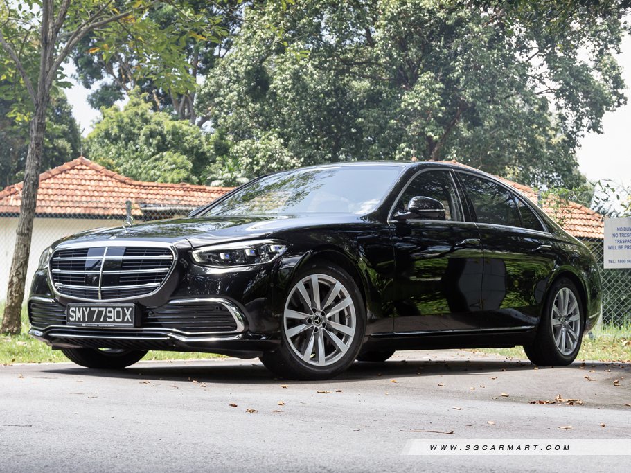 https://i.i-sgcm.com/new_cars/cars/12853/12853_g33