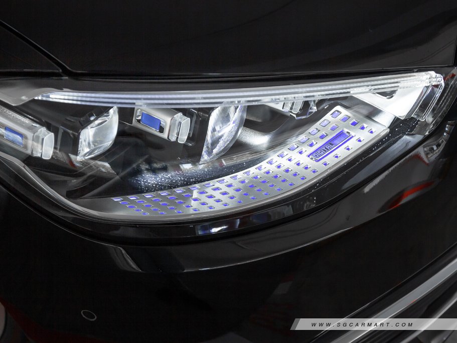https://i.i-sgcm.com/new_cars/cars/12853/12853_g42