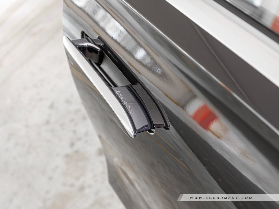 https://i.i-sgcm.com/new_cars/cars/12853/12853_g44