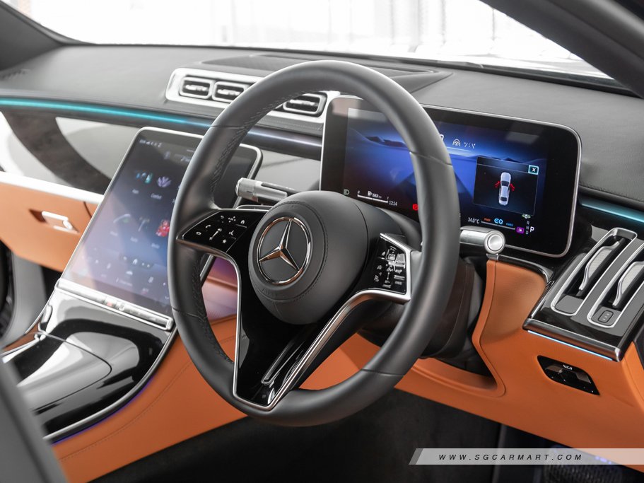 https://i.i-sgcm.com/new_cars/cars/12853/12853_g51