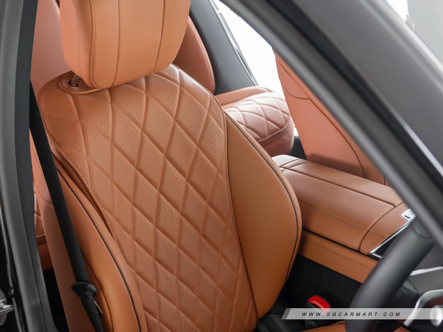 https://i.i-sgcm.com/new_cars/cars/12853/12853_g52