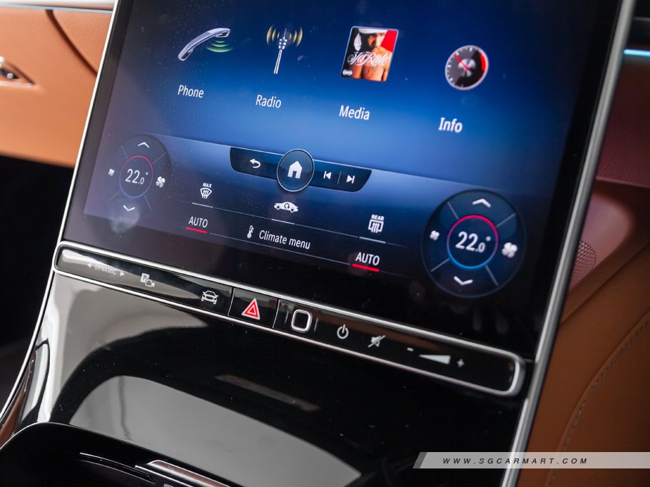 https://i.i-sgcm.com/new_cars/cars/12853/12853_g71