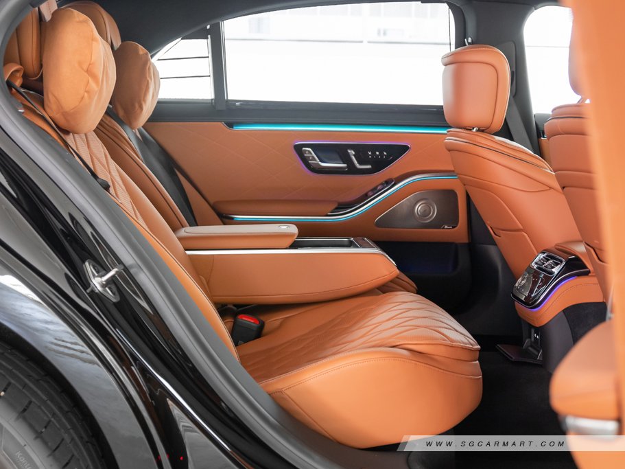 https://i.i-sgcm.com/new_cars/cars/12853/12853_g85