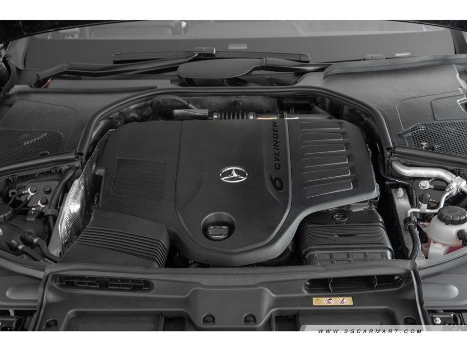 https://i.i-sgcm.com/new_cars/cars/12853/12853_g92