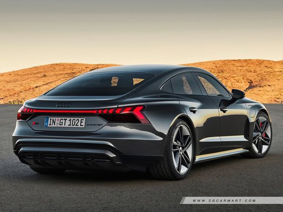 Audi RS e-tron GT Electric 5