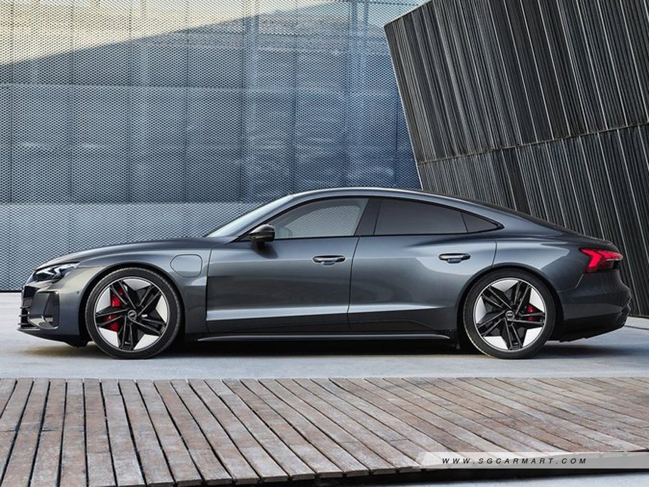 Audi RS e-tron GT Electric 7