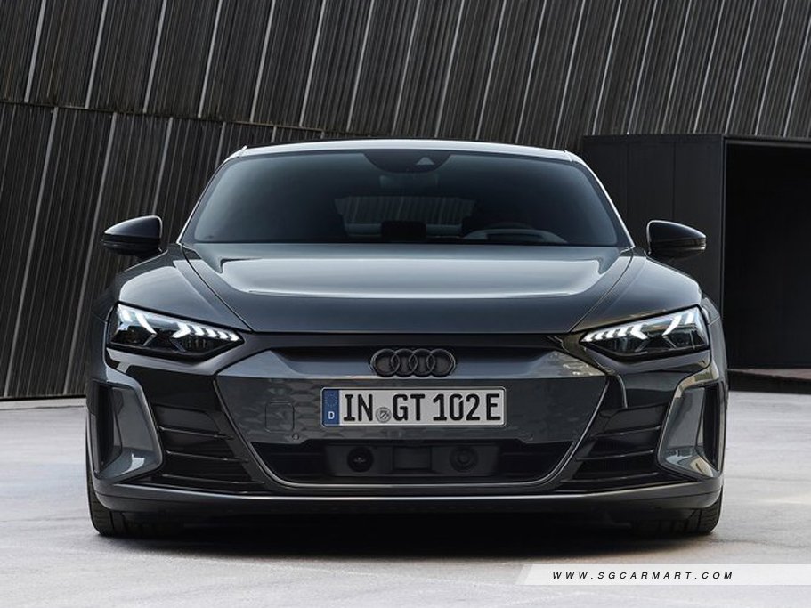 Audi RS e-tron GT Electric 8