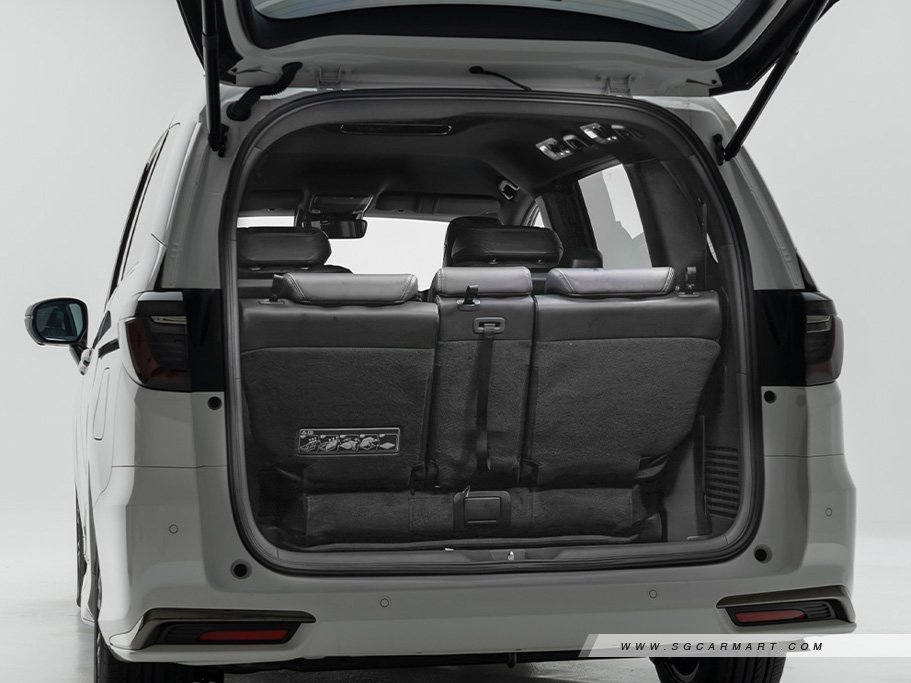https://i.i-sgcm.com/new_cars/cars/12861/12861_g88