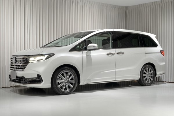 New Honda Odyssey Hybrid Car Prices, Photos, Specs, Features Singapore ...