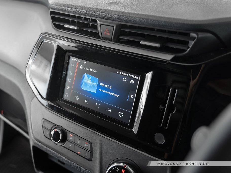 https://i.i-sgcm.com/new_cars/cars/12862/12862_g51