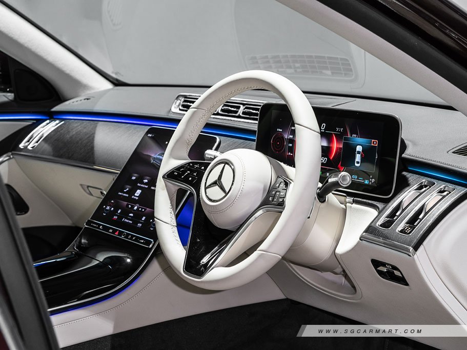 https://i.i-sgcm.com/new_cars/cars/12863/12863_g158