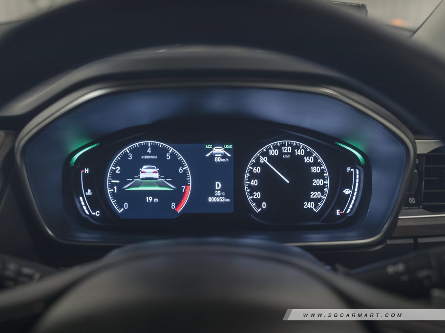 https://i.i-sgcm.com/new_cars/cars/12864/12864_g28