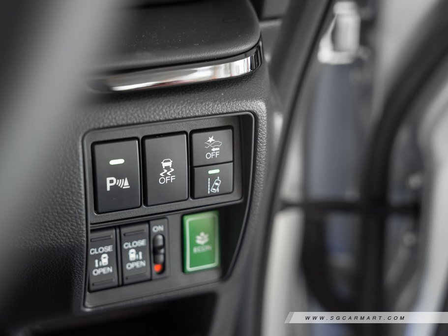 https://i.i-sgcm.com/new_cars/cars/12864/12864_g35