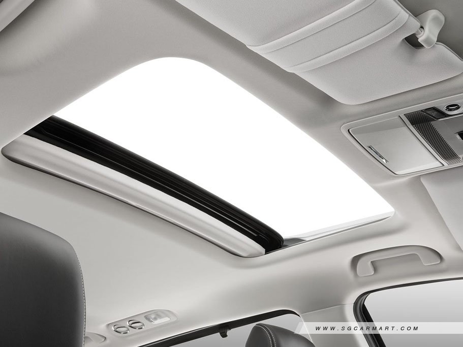 https://i.i-sgcm.com/new_cars/cars/12864/12864_g7