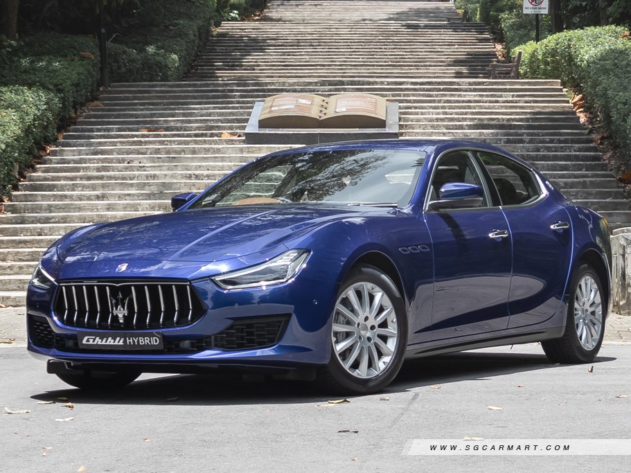 https://i.i-sgcm.com/new_cars/cars/12866/12866_g16