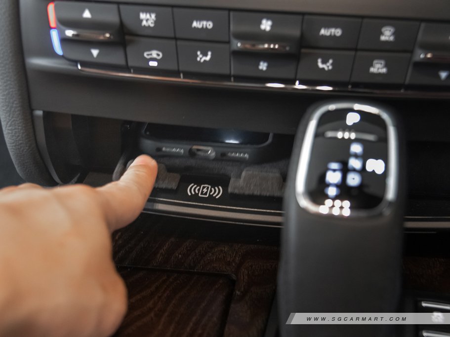https://i.i-sgcm.com/new_cars/cars/12866/12866_g46