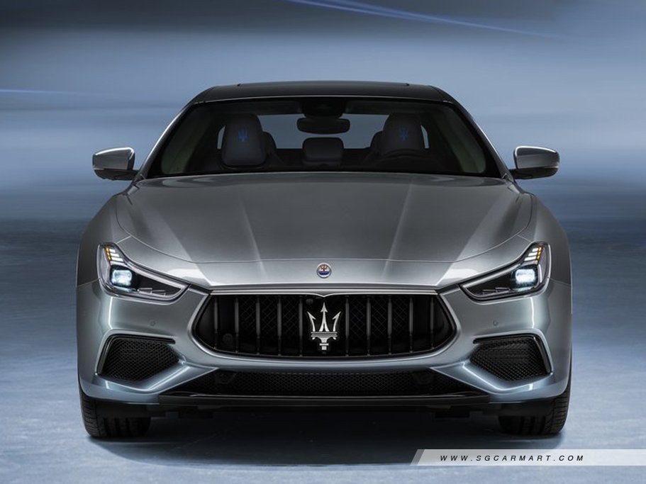 https://i.i-sgcm.com/new_cars/cars/12866/12866_g4