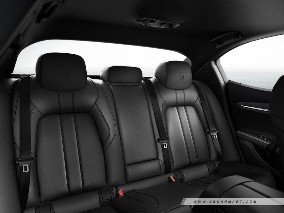 https://i.i-sgcm.com/new_cars/cars/12866/12866_g63