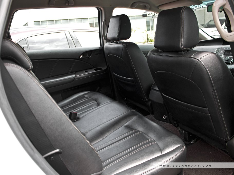 https://i.i-sgcm.com/new_cars/cars/12871/12871_g12