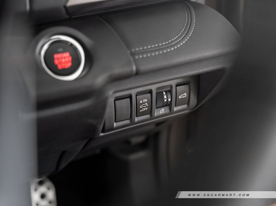 https://i.i-sgcm.com/new_cars/cars/12872/12872_g38