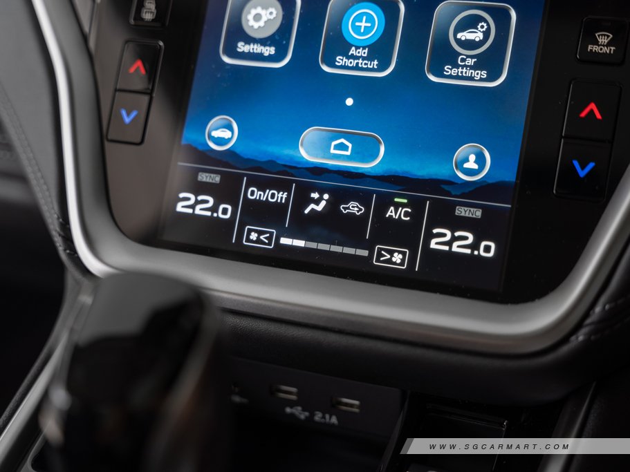 https://i.i-sgcm.com/new_cars/cars/12872/12872_g52