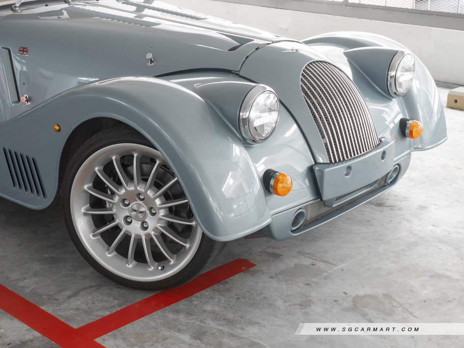https://i.i-sgcm.com/new_cars/cars/12877/12877_g25