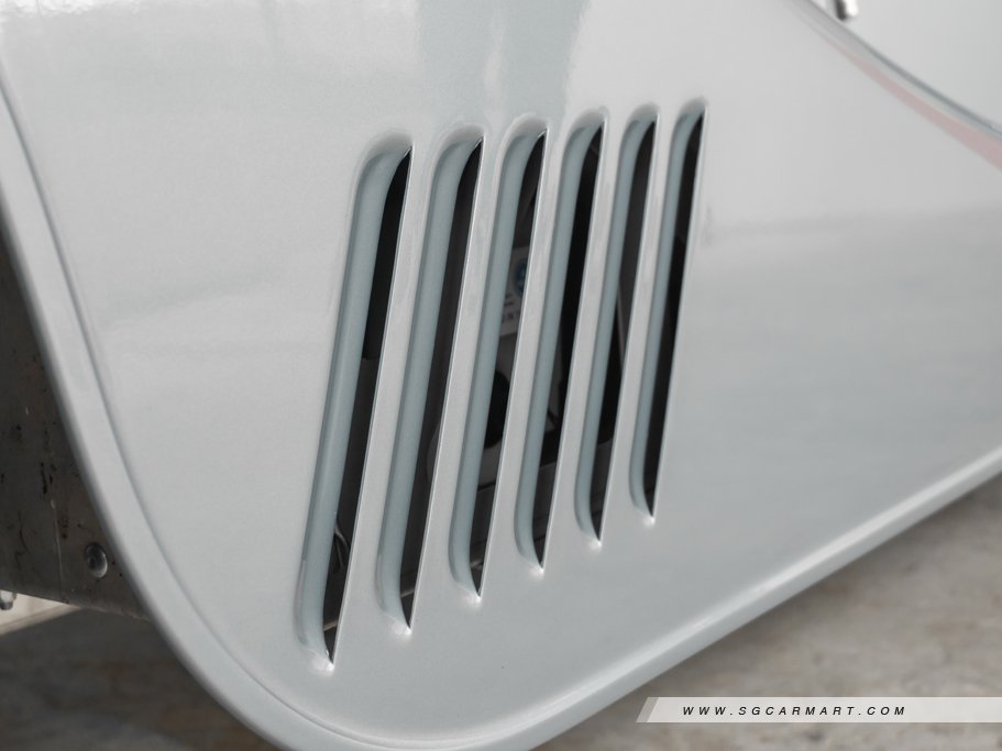 https://i.i-sgcm.com/new_cars/cars/12877/12877_g29