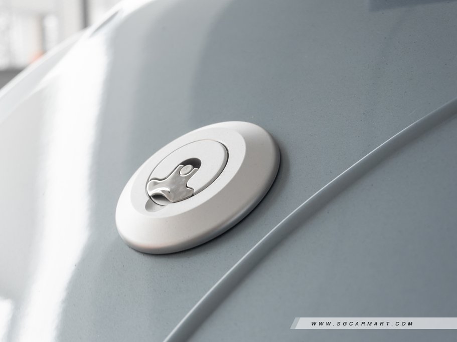 https://i.i-sgcm.com/new_cars/cars/12877/12877_g34