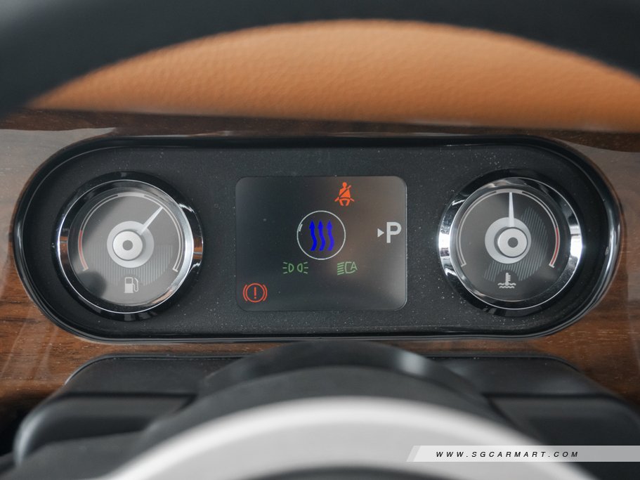 https://i.i-sgcm.com/new_cars/cars/12877/12877_g41
