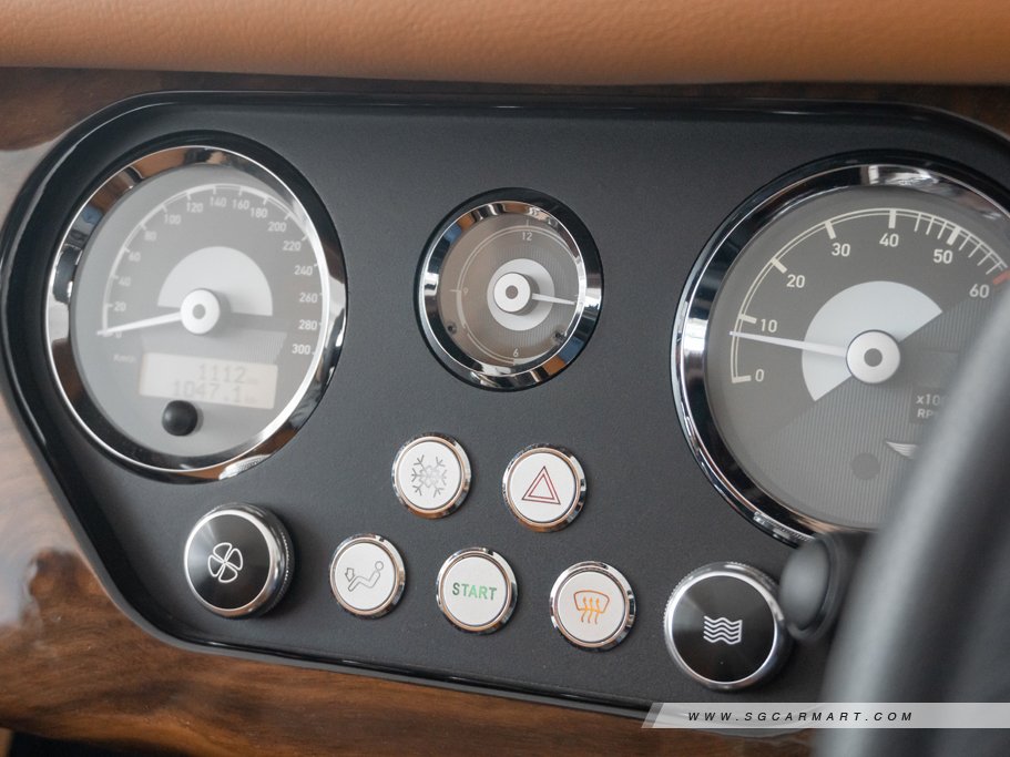 https://i.i-sgcm.com/new_cars/cars/12877/12877_g43