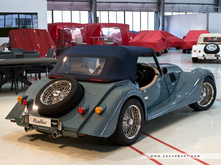 https://i.i-sgcm.com/new_cars/cars/12878/12878_g30