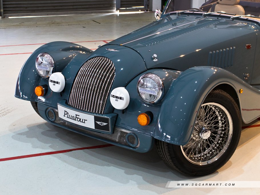 https://i.i-sgcm.com/new_cars/cars/12878/12878_g32