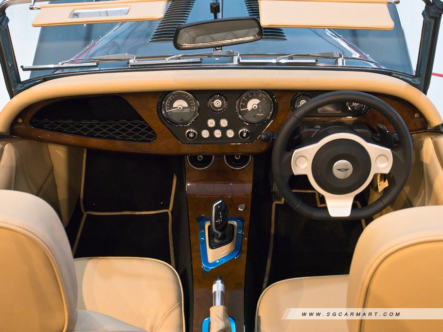 https://i.i-sgcm.com/new_cars/cars/12878/12878_g39